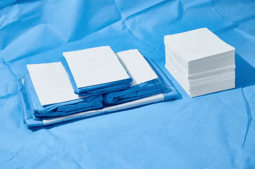 O papel essencial do papel reforçado com tela em toalhas de mão médicas